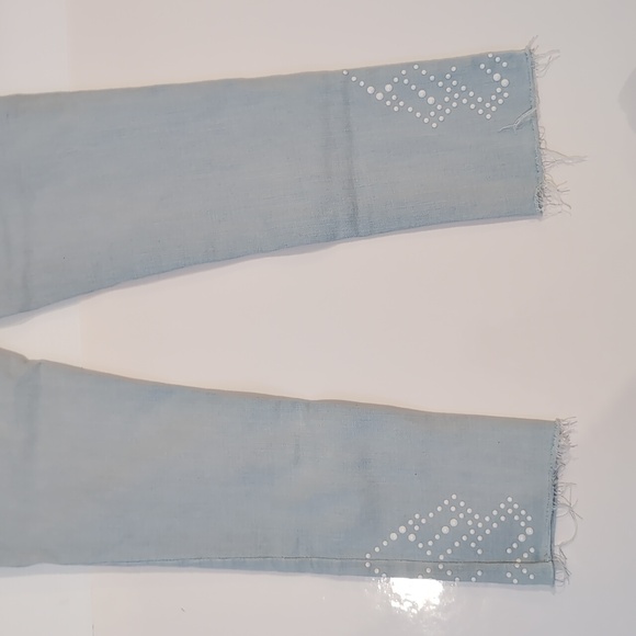 Levi's 711 Amilly Ankle Light Wash Jeans - Picture 5 of 12